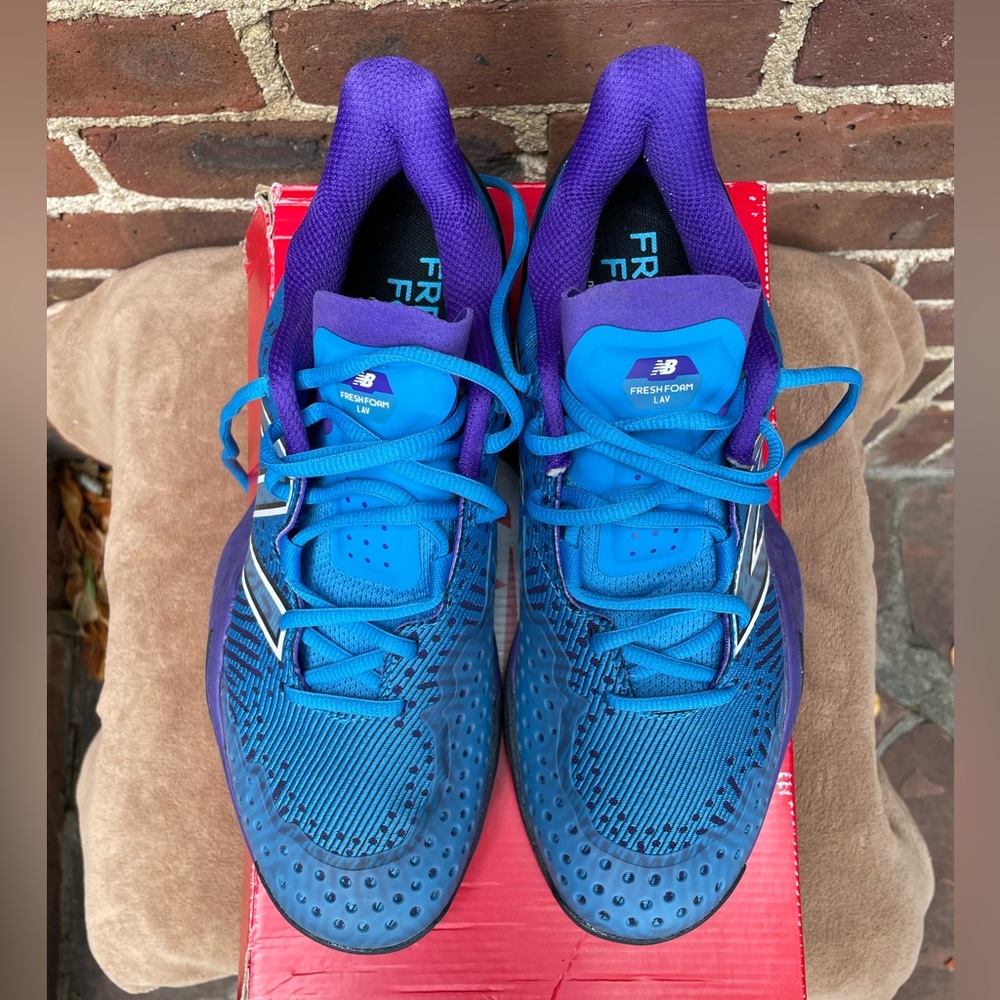 New Balance Fresh Foam Lav v2D Men’s size 8